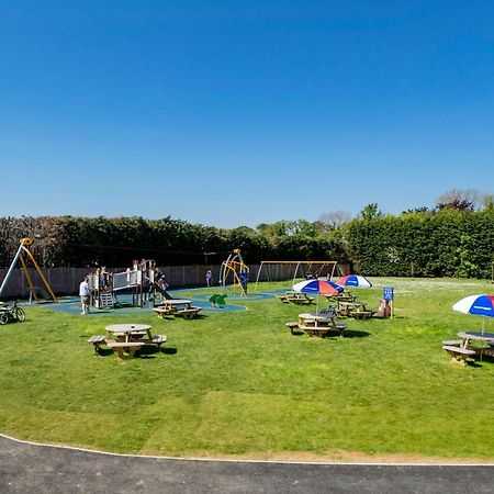 Camping Pods, Birchington Vale Holiday Park Bagian luar foto